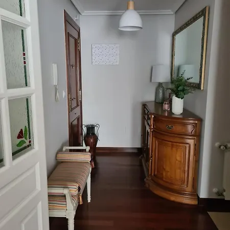 En A 5 Min De Cabarceno Apartment Saron