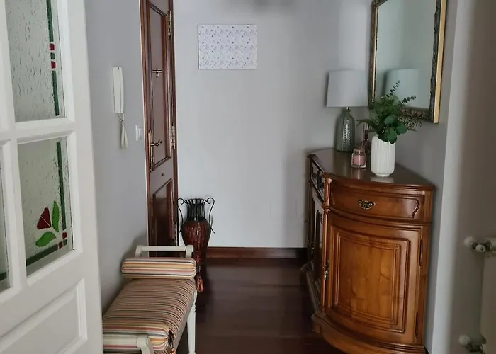 En A 5 Min De Cabarceno Apartment Saron